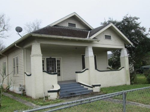 506 E 12th St, Thibodaux, LA 70301