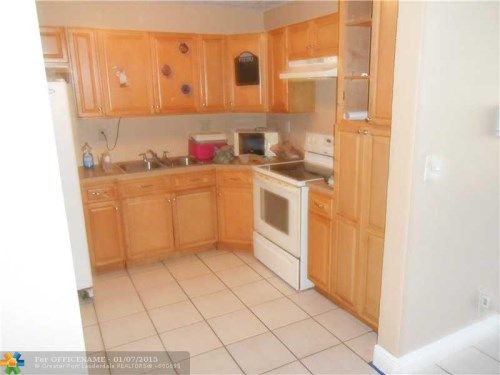 6230 NW 16 CT, Fort Lauderdale, FL 33313