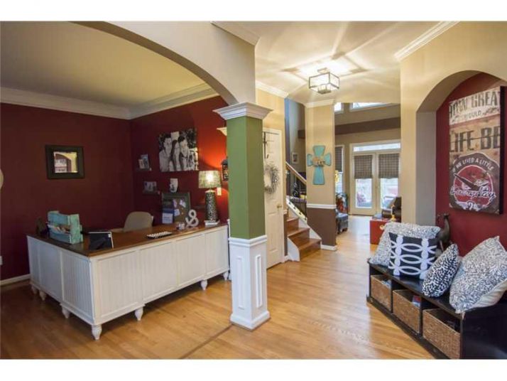 431 Old Deerfield Lane, Woodstock, GA 30189