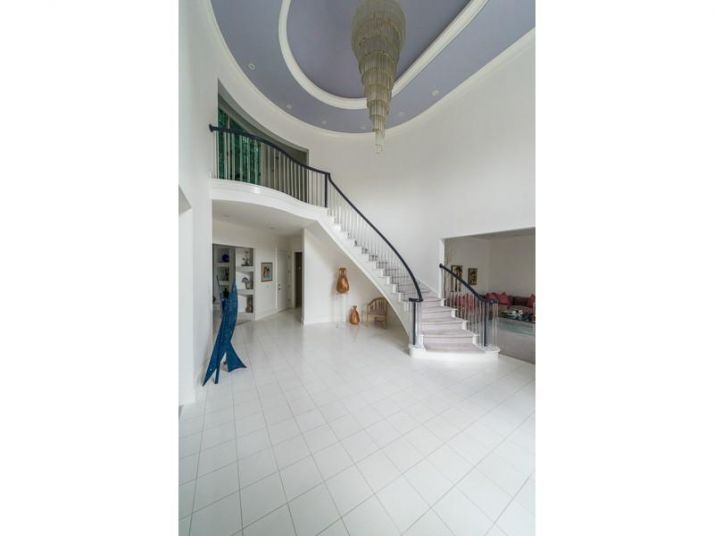 5650 Cross Gate Drive, Atlanta, GA 30327