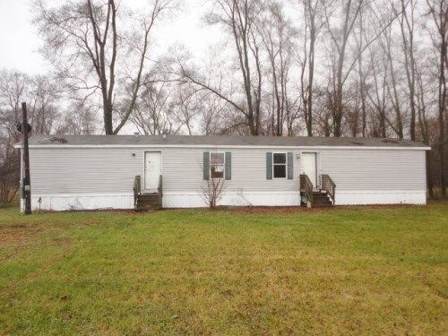 7480 S Crystal Rd, Carson City, MI 48811