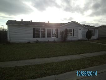 3313 Cessna Dr, Columbus, IN 47203