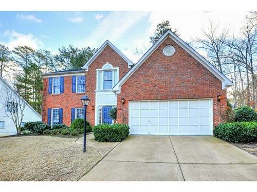 5065 Magnolia Walk, Roswell, GA 30075