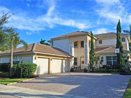 10732 NW 61 CT, Pompano Beach, FL 33076
