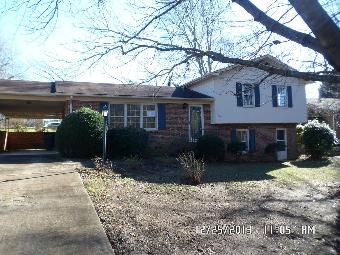 1829 Pennrose Dr, Reidsville, NC 27320