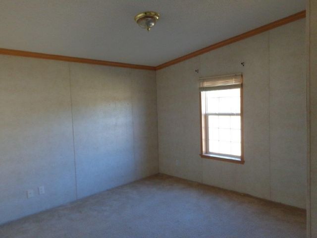 446 Narrow Shore Rd, Aydlett, NC 27916