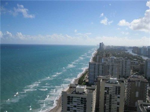 1850 S OCEAN DR # 4301, Hallandale, FL 33009