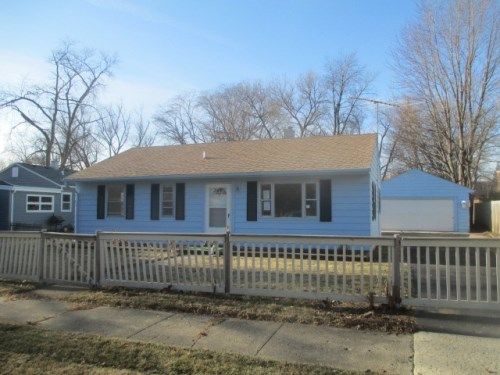 308 Westgate Dr, Aurora, IL 60506