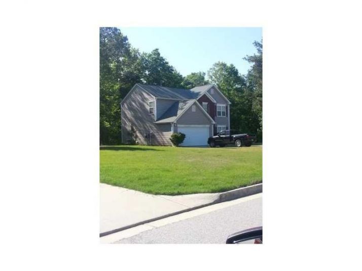 18 Bridgestone Lane, Douglasville, GA 30134