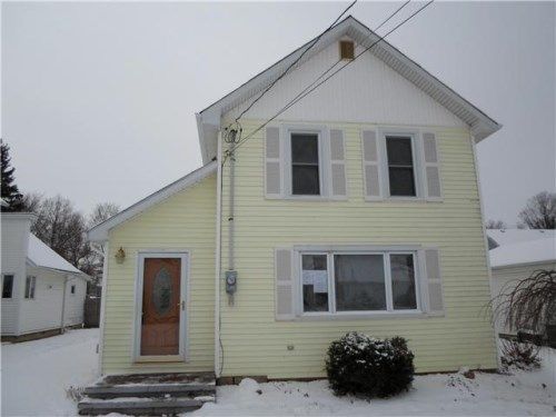 41 Prospect St, Monroeville, OH 44847