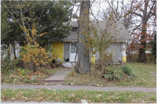 1045 E COMMERCIAL ST, Springfield, MO 65803