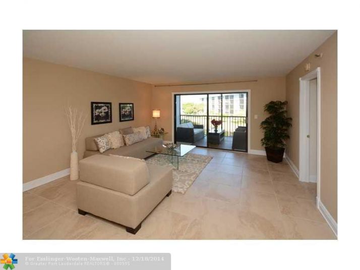 2217 Cypress Island Dr # 306, Pompano Beach, FL 33069