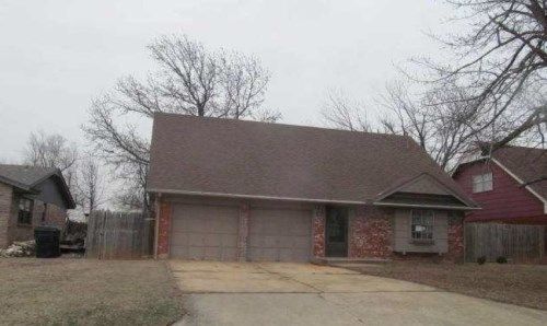 7536 S Embassy Ter, Oklahoma City, OK 73169