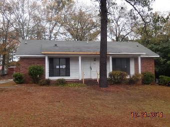 913 N Willowick Dr, Grovetown, GA 30813