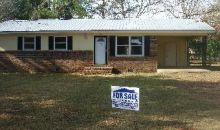 136 Maple St Omega, GA 31775