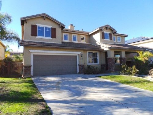 26424 Castle Ln, Murrieta, CA 92563