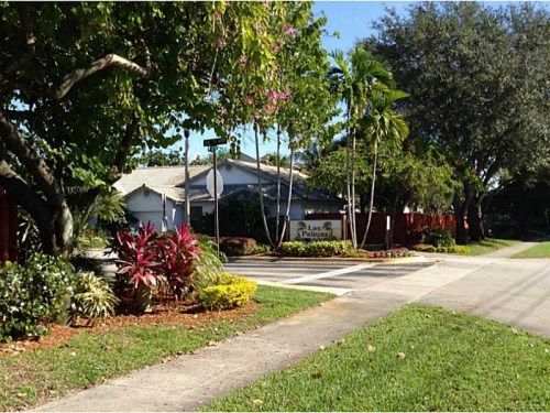 3506 NW 79 WY, Hollywood, FL 33024
