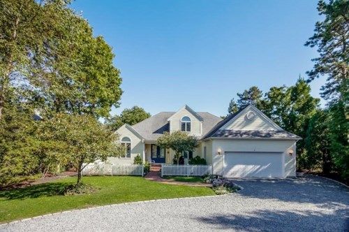 19 The Cartway, Mashpee, MA 02649