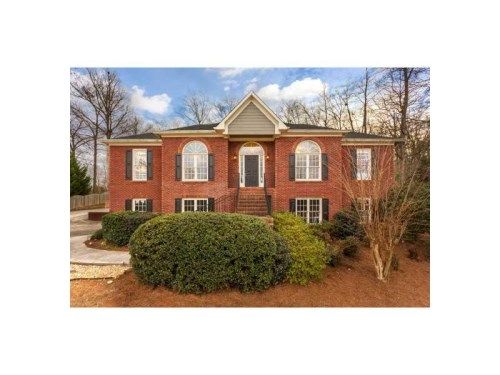 415 Lovinggood Landing Drive, Woodstock, GA 30189