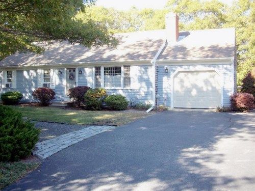 36 Jilma Dr, East Dennis, MA 02641