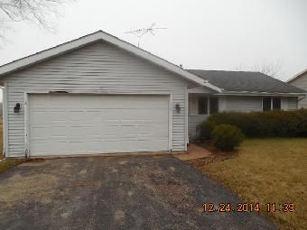 212 Hastings Way SW, Poplar Grove, IL 61065