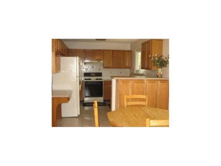 2930 Noble Court, Lawrenceville, GA 30044