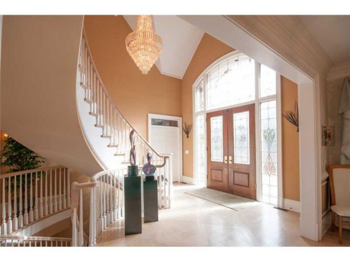 905 Tiverton Lane, Alpharetta, GA 30022