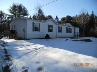 19 Sherry Dr, Hudson, ME 04449