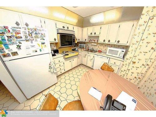 4751 NW 21st St # 309, Fort Lauderdale, FL 33313