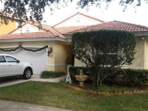 4951 SW 150 TE, Hollywood, FL 33027