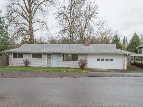 8845 SW Spruce St, Portland, OR 97223