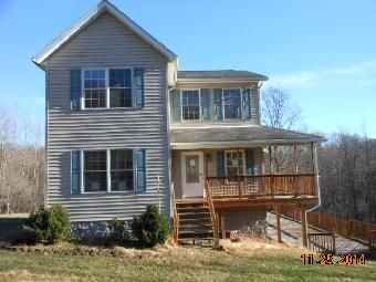 54 Stags Leap Dr, Belington, WV 26250