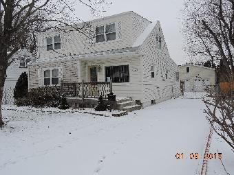 23 4th St, Sayreville, NJ 08872