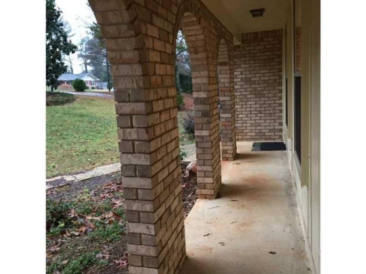 4525 Lincoln Way Sw, Lilburn, GA 30047