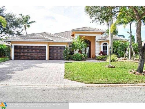 6851 NW 104 LN, Pompano Beach, FL 33076