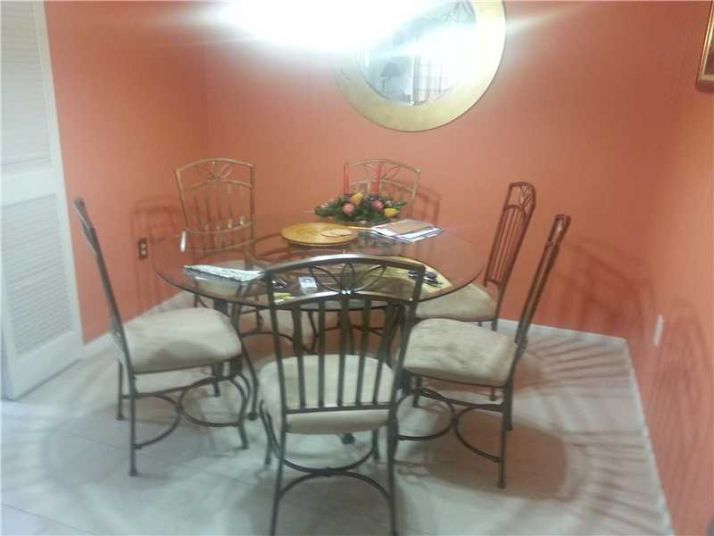 4152 INVERRARY DR # 212, Fort Lauderdale, FL 33319