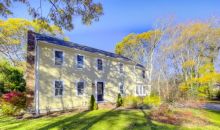 17 Pond Meadow Dr Marstons Mills, MA 02648