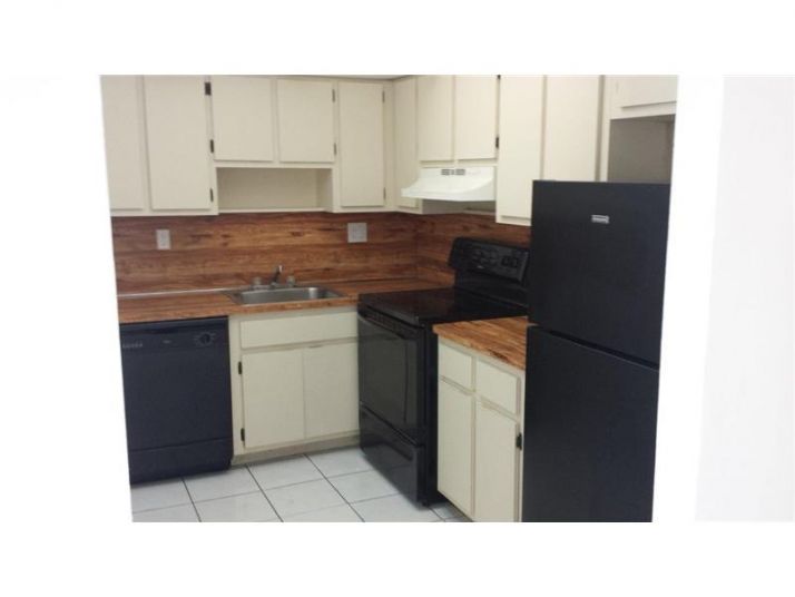 1820 W 53 ST # 417, Hialeah, FL 33012