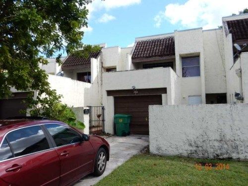 1766 NW 58TH AV # 10, Fort Lauderdale, FL 33313