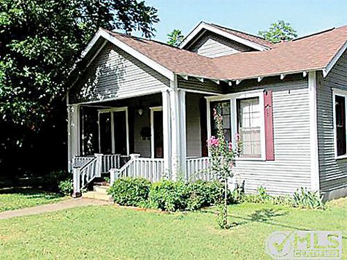 920 Rockwall Avenue N N, Terrell, TX 75160