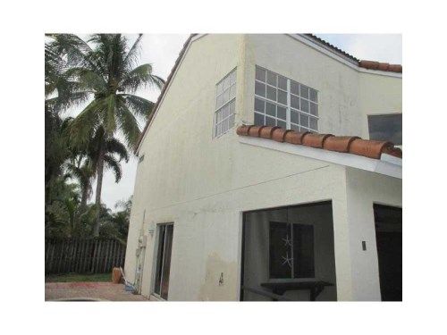 1258 WILLOW DR, Fort Lauderdale, FL 33326