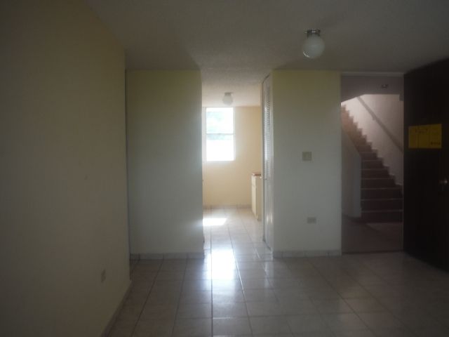 Apt #1-402 Brisas Del Cerro Condo, Bayamon, PR 00956