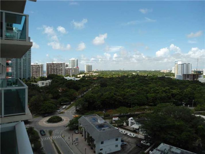 1451 S MIAMI AV # 1111, Miami, FL 33131