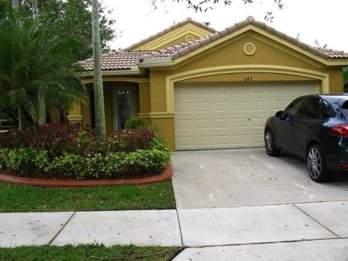 643 CONSERVATION DR, Fort Lauderdale, FL 33327