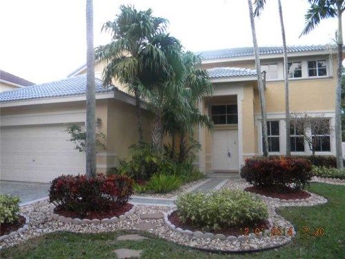 820 CRESTVIEW CR, Fort Lauderdale, FL 33327