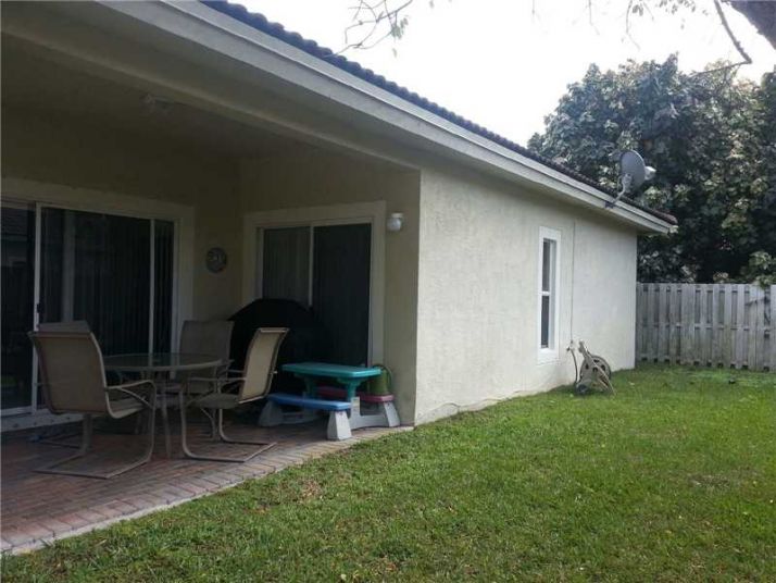 3068 SW 137TH AV, Hollywood, FL 33027