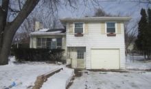 312 S Rosedale Ct Round Lake, IL 60073