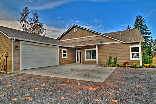 18911 96th Ave. N.W, Blooming Glen, PA 18911