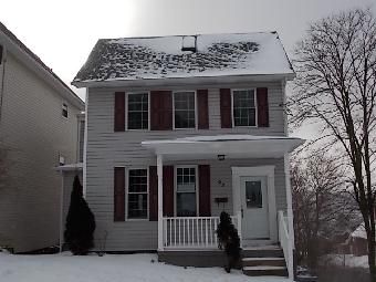 27 W Pitt St, Canonsburg, PA 15317