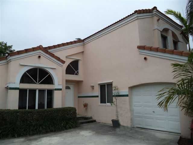 1731 HARBOUR SIDE DR, Fort Lauderdale, FL 33326
